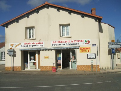 Alimentation à Saint Hilaire la Foret